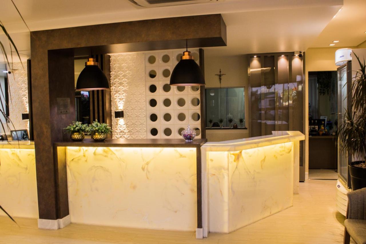 Paranoa Hotel Луис-Эдуарду-Магальяйнс Экстерьер фото
