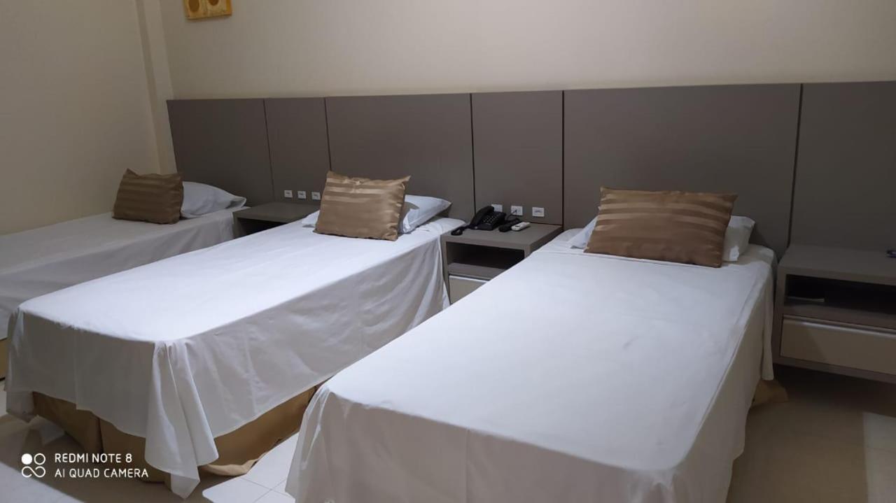 Paranoa Hotel Луис-Эдуарду-Магальяйнс Экстерьер фото